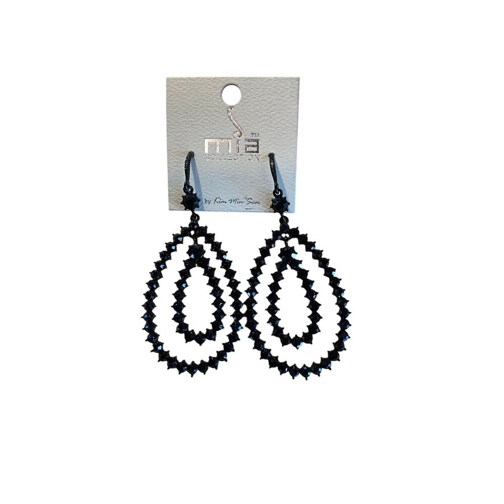 Mia Collection By Kim Min Sun Crystal Water Drop Dangle Earrings Blue NWT